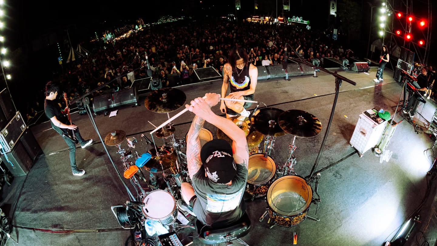 ตูน - อาทิวราห์ คงมาลัย