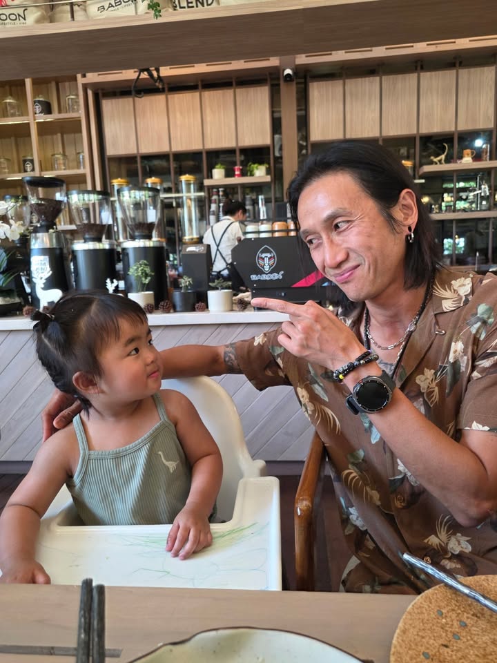 ตูน - อาทิวราห์ คงมาลัย