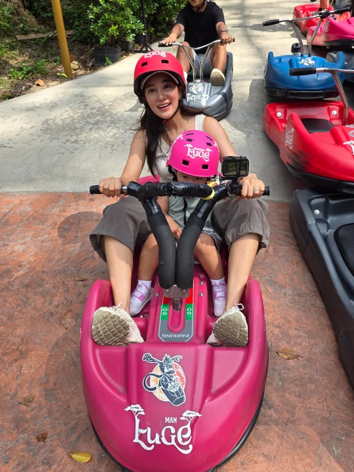 ตูน - อาทิวราห์ คงมาลัย