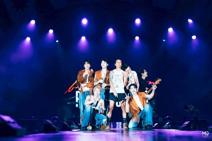 ตูน - อาทิวราห์ คงมาลัย