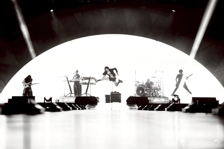 ตูน - อาทิวราห์ คงมาลัย