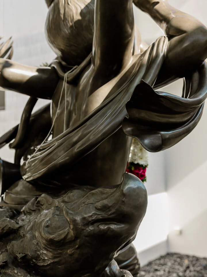 ตูน - อาทิวราห์ คงมาลัย