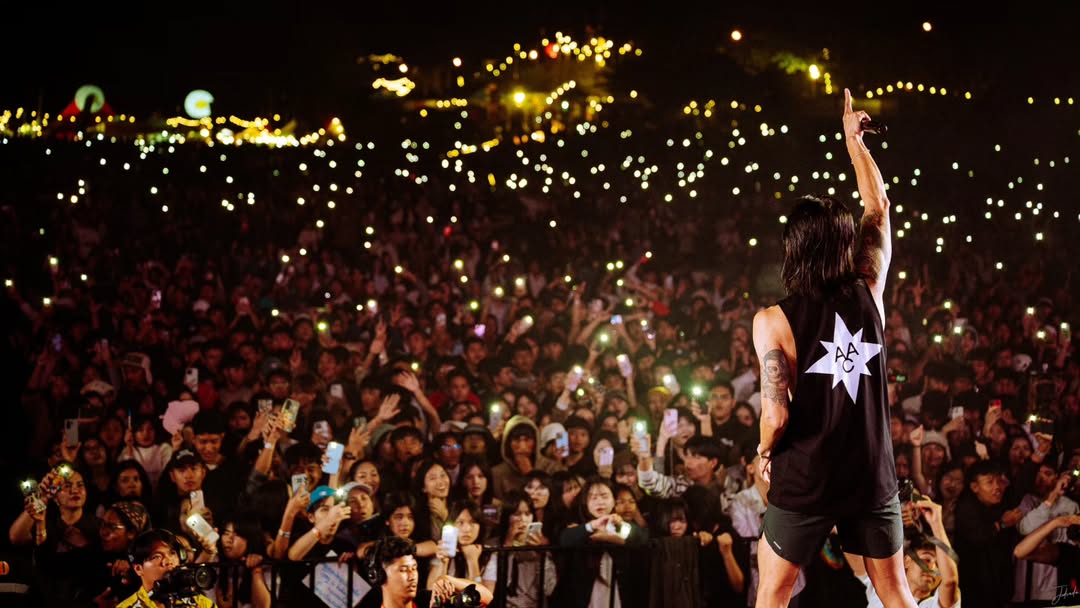 ตูน - อาทิวราห์ คงมาลัย