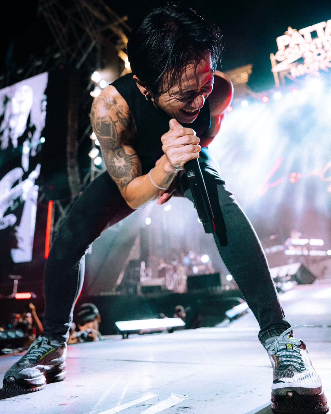 ตูน - อาทิวราห์ คงมาลัย