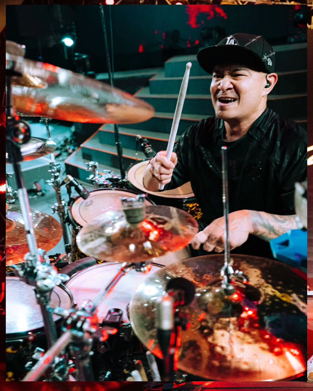 ตูน - อาทิวราห์ คงมาลัย