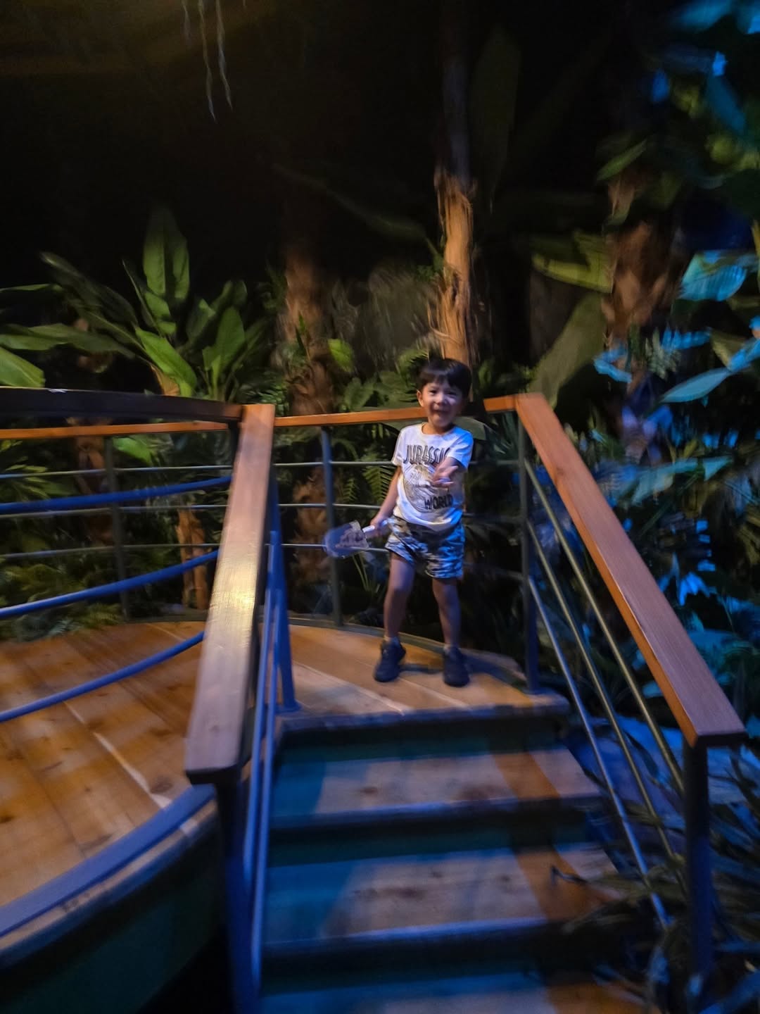 ตูน - อาทิวราห์ คงมาลัย