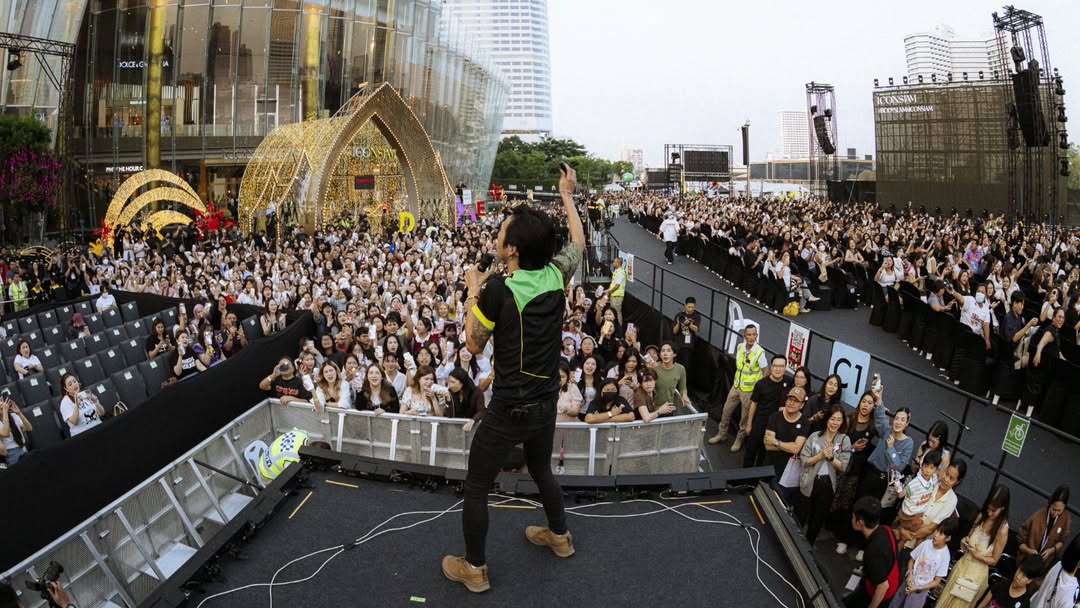 ตูน - อาทิวราห์ คงมาลัย