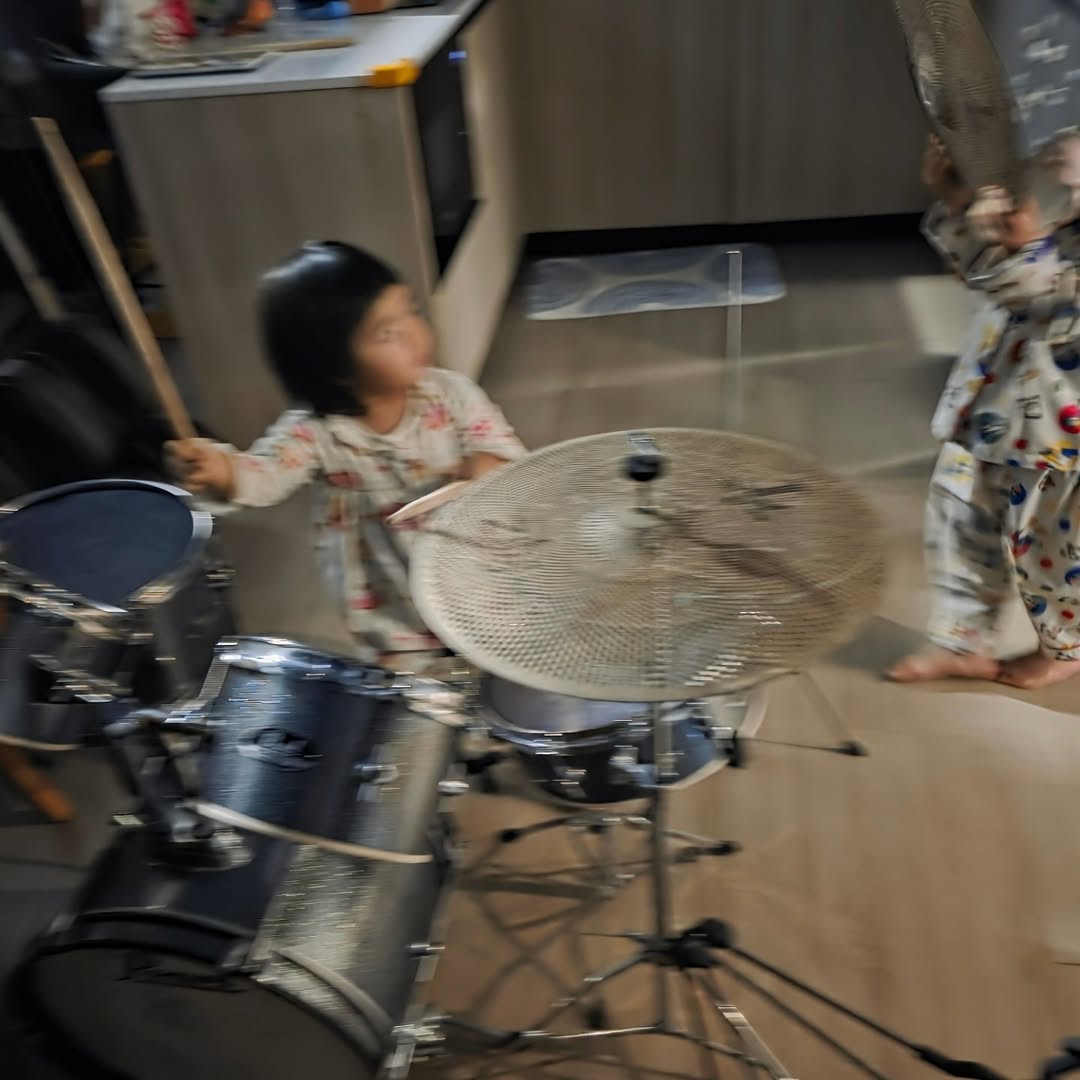 ตูน - อาทิวราห์ คงมาลัย