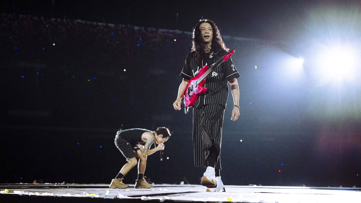 ตูน - อาทิวราห์ คงมาลัย