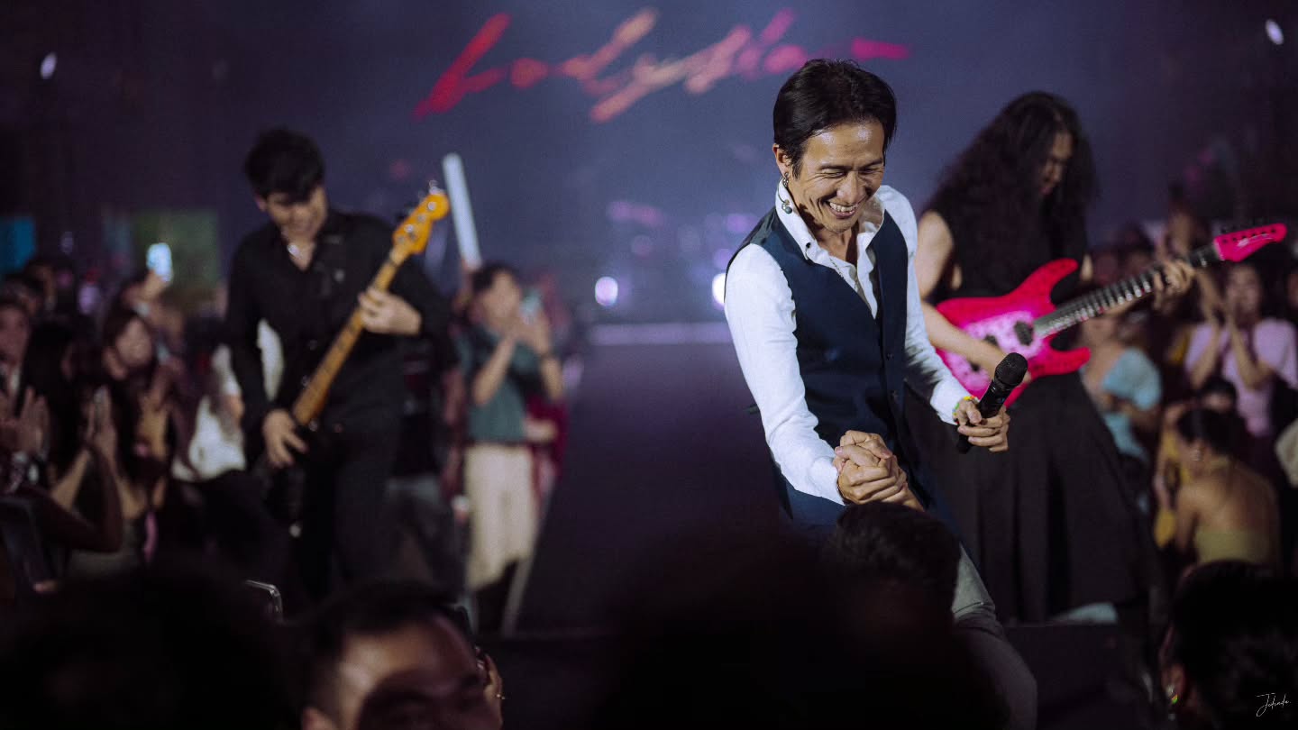 ตูน - อาทิวราห์ คงมาลัย