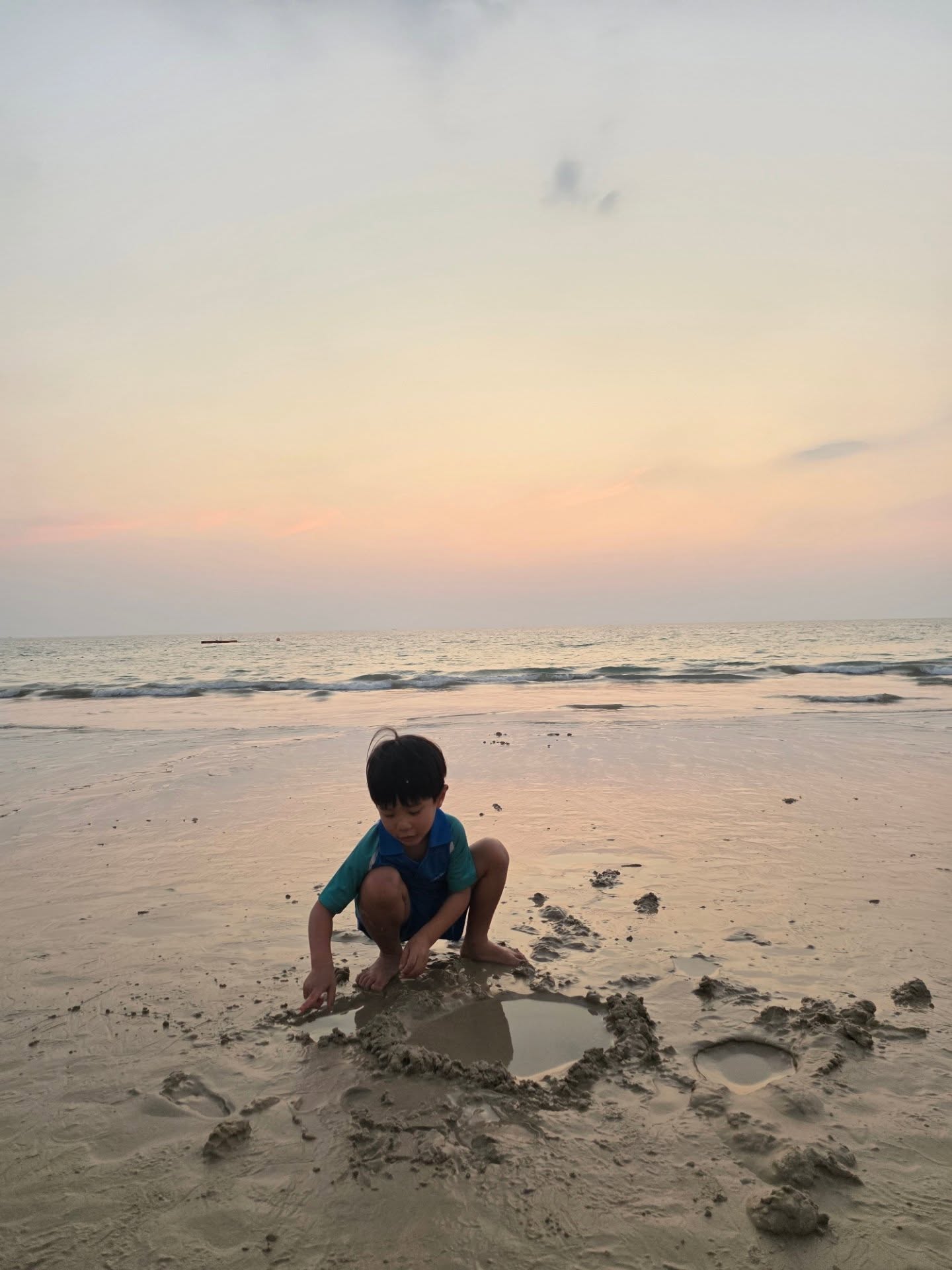 ตูน - อาทิวราห์ คงมาลัย