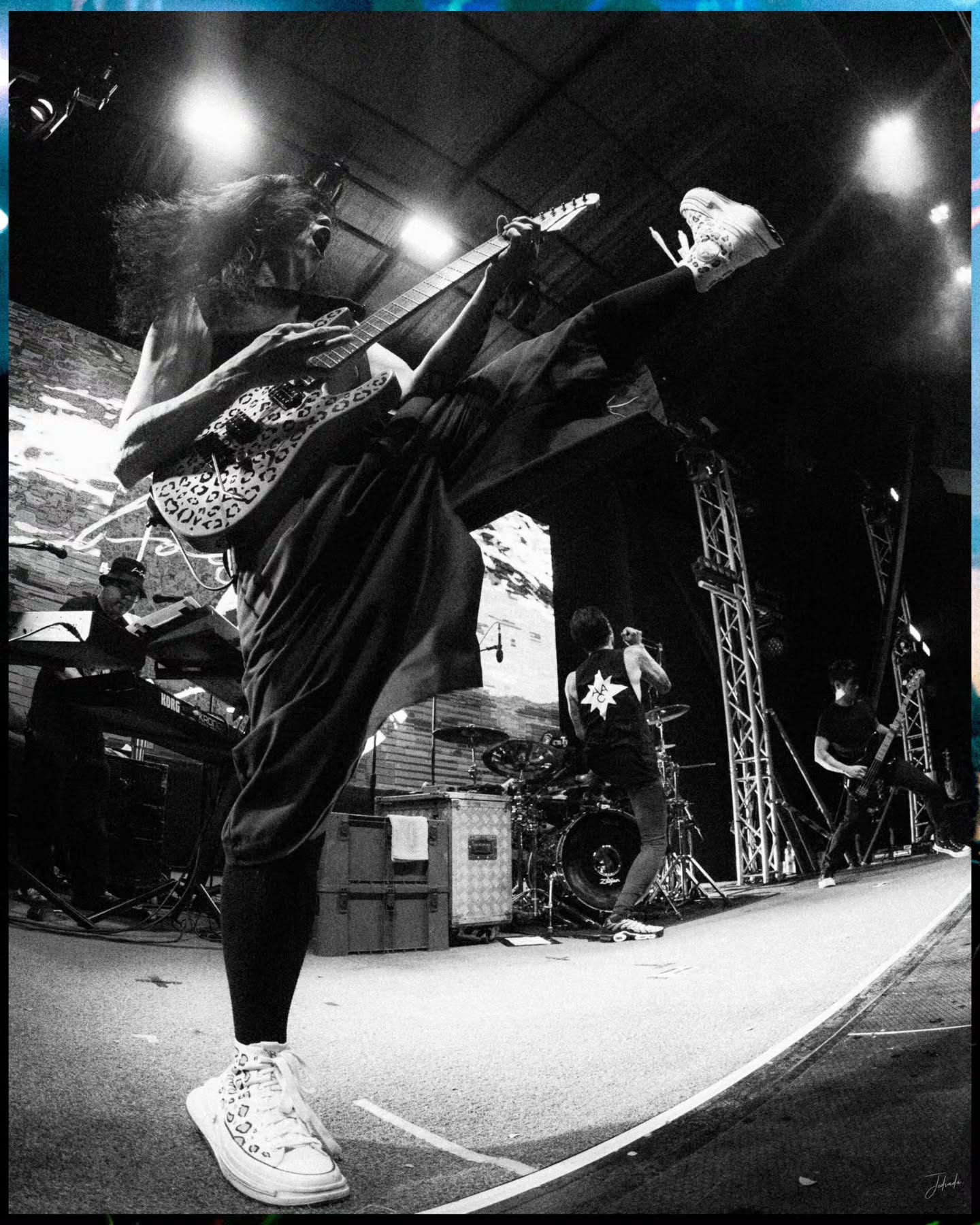 ตูน - อาทิวราห์ คงมาลัย