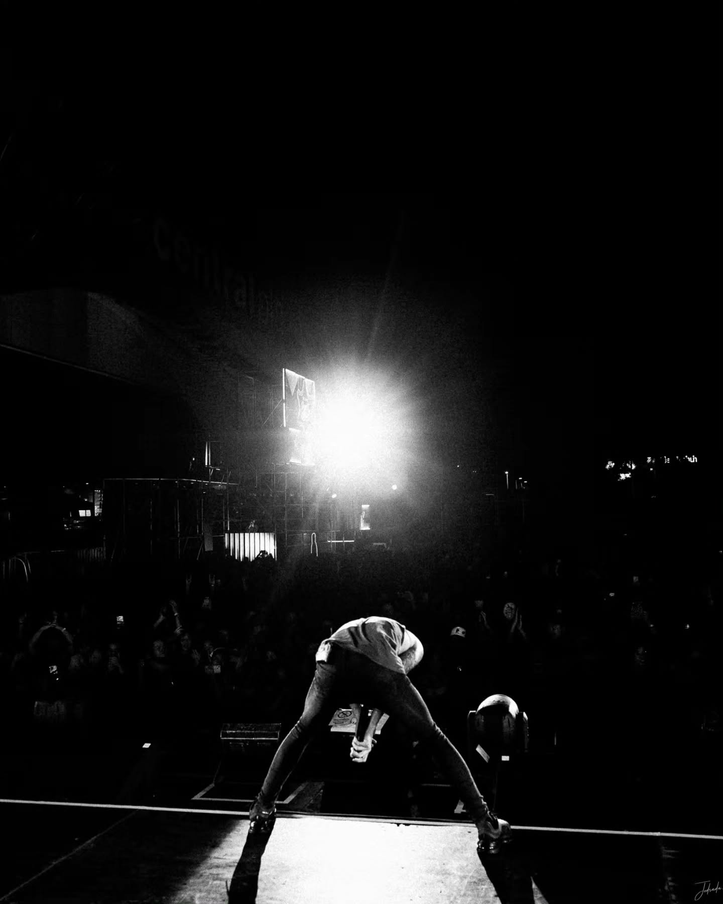 ตูน - อาทิวราห์ คงมาลัย