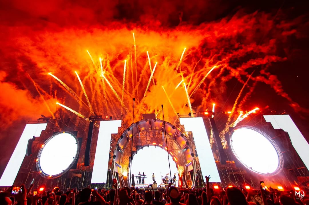 ตูน - อาทิวราห์ คงมาลัย