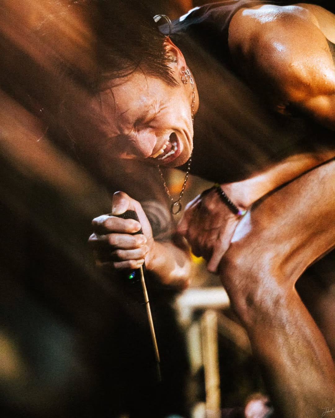 ตูน - อาทิวราห์ คงมาลัย