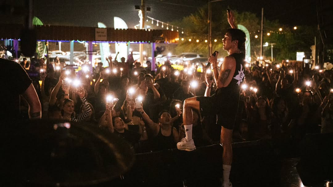 ตูน - อาทิวราห์ คงมาลัย