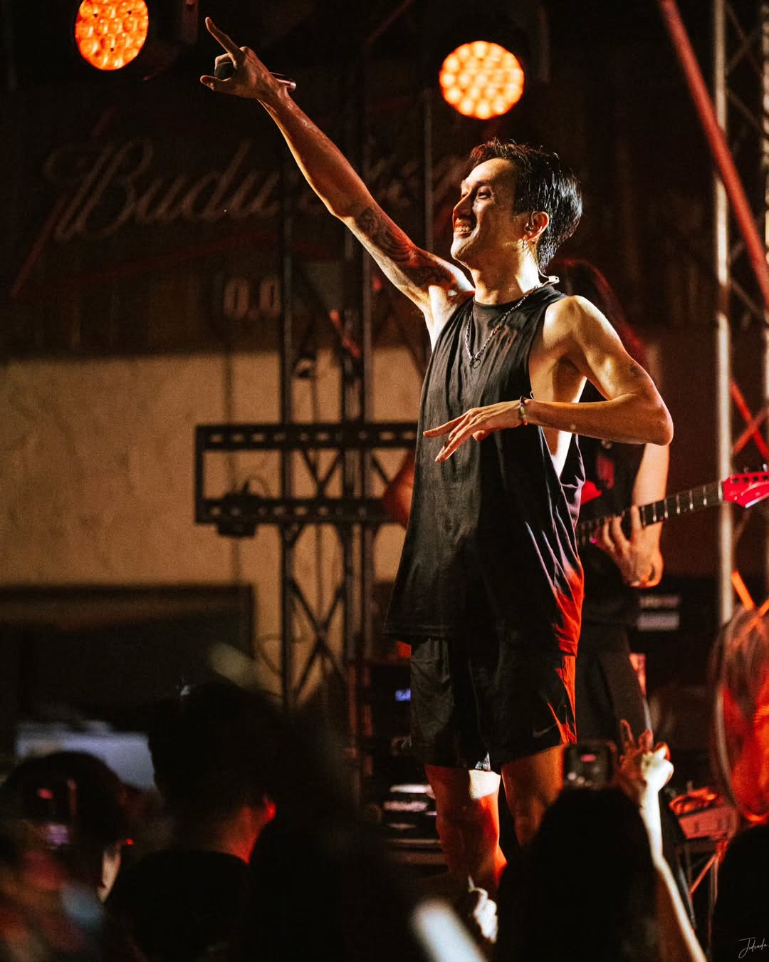 ตูน - อาทิวราห์ คงมาลัย