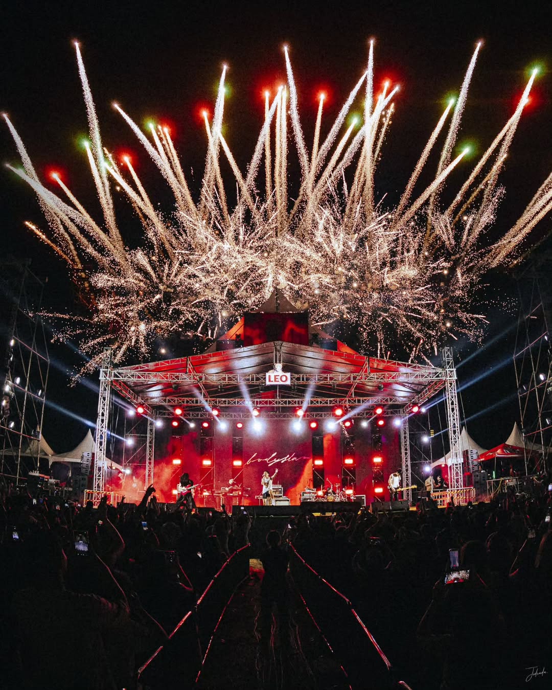 ตูน - อาทิวราห์ คงมาลัย