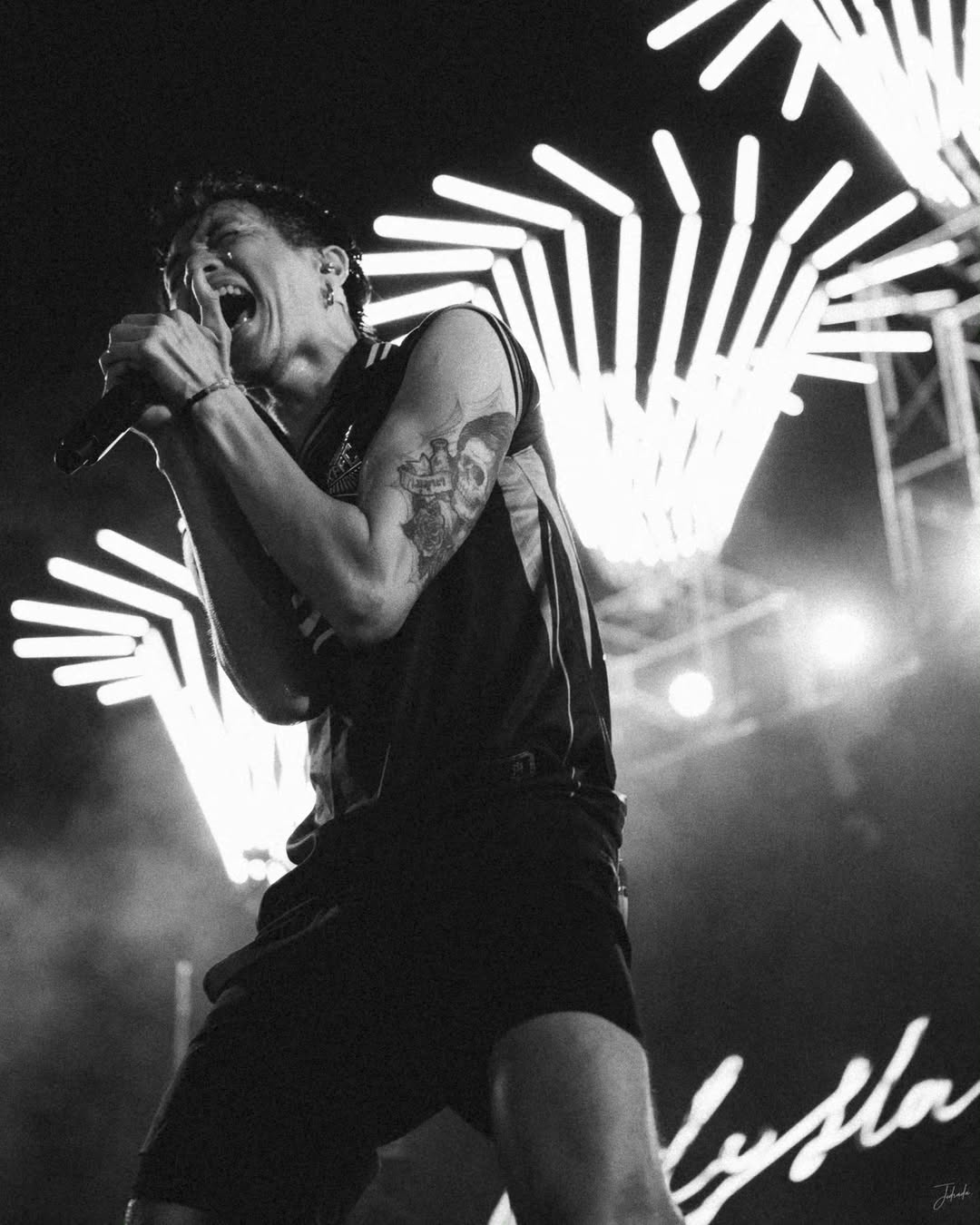 ตูน - อาทิวราห์ คงมาลัย