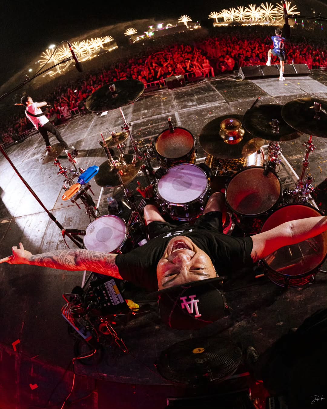 ตูน - อาทิวราห์ คงมาลัย