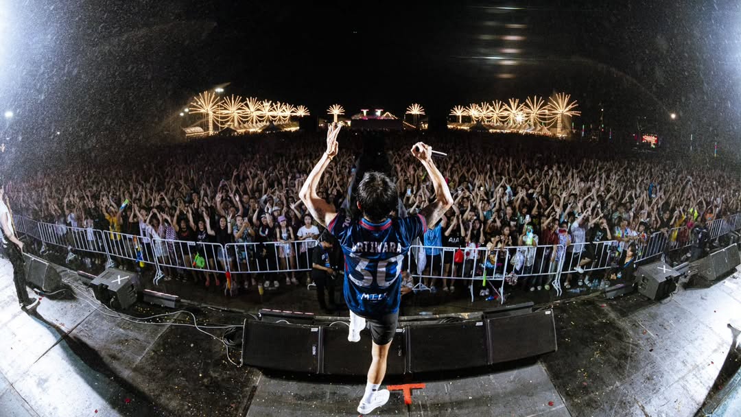 ตูน - อาทิวราห์ คงมาลัย