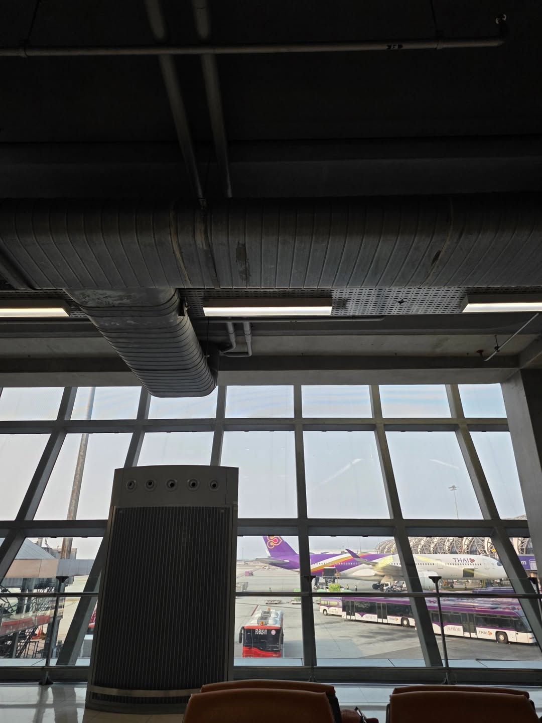 ตูน - อาทิวราห์ คงมาลัย