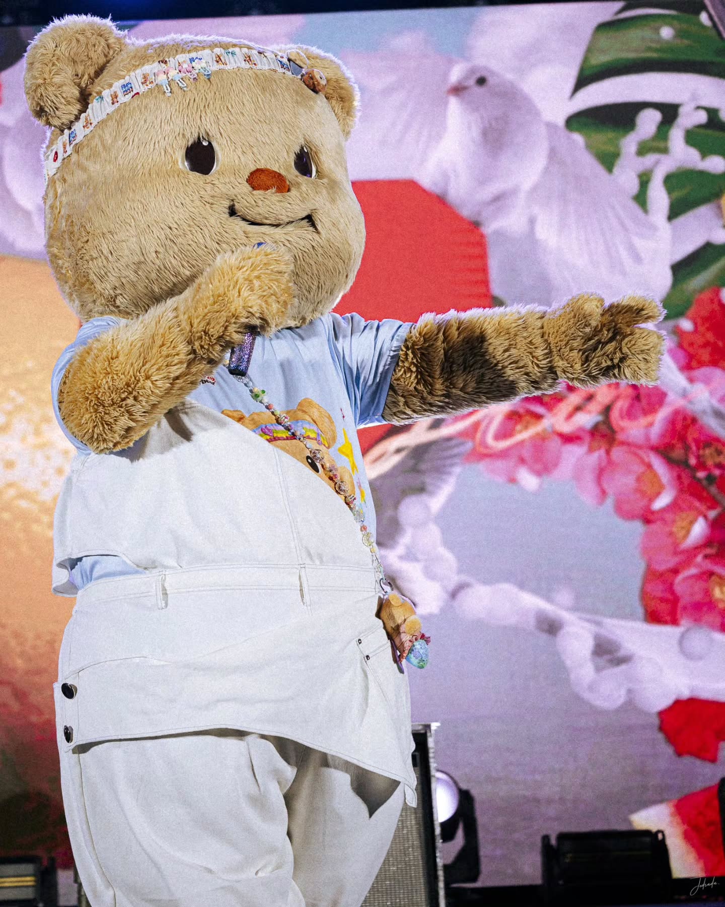 ตูน - อาทิวราห์ คงมาลัย