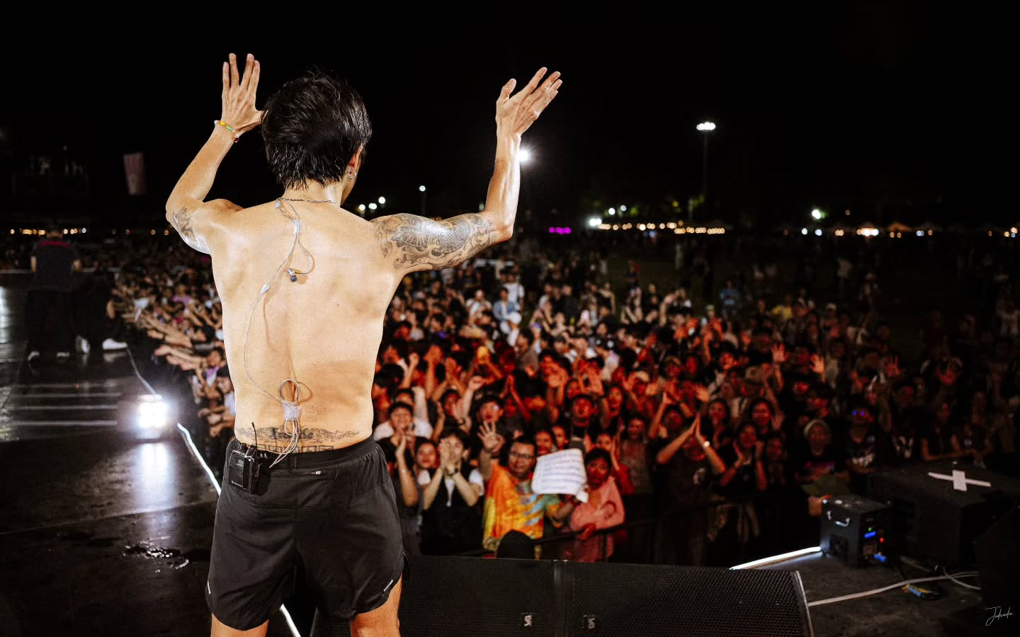 ตูน - อาทิวราห์ คงมาลัย