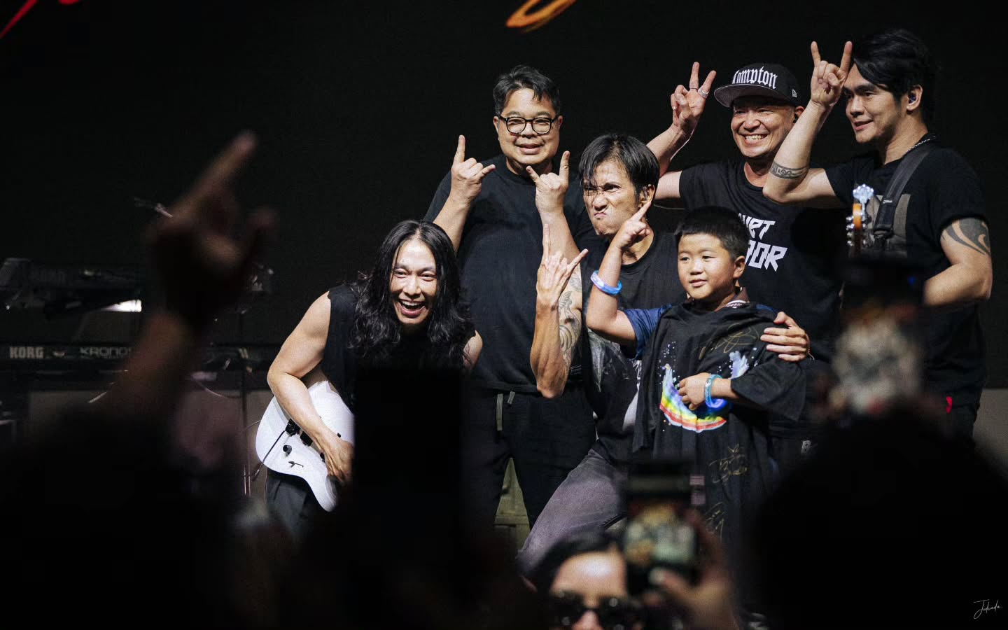 ตูน - อาทิวราห์ คงมาลัย