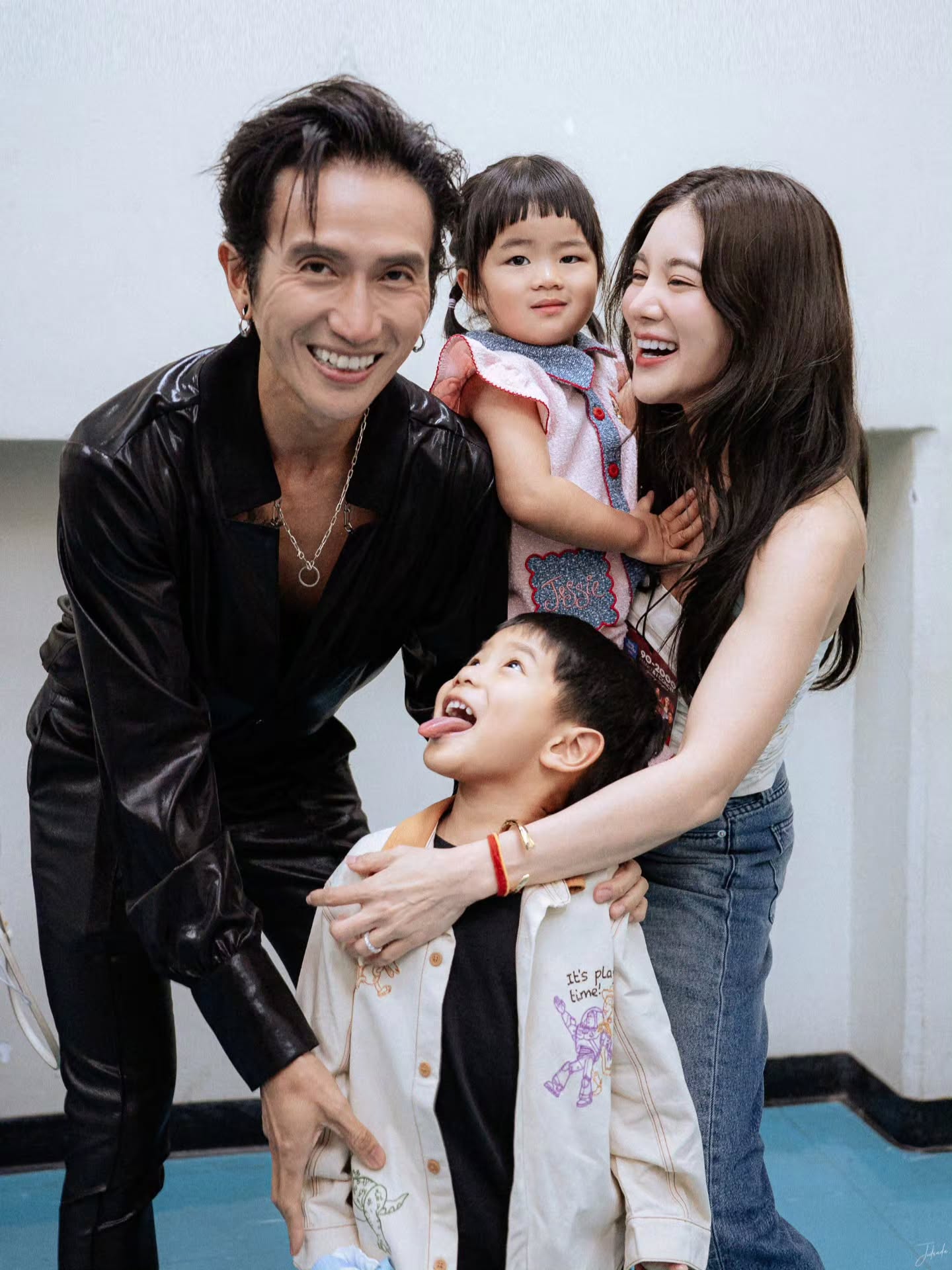ตูน - อาทิวราห์ คงมาลัย