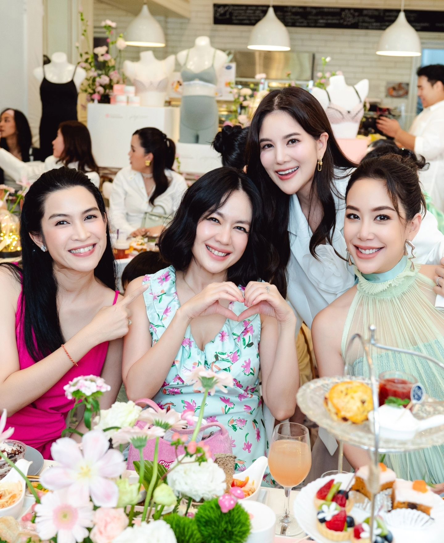 ก้อย - รัชวิน วงศ์วิริยะ