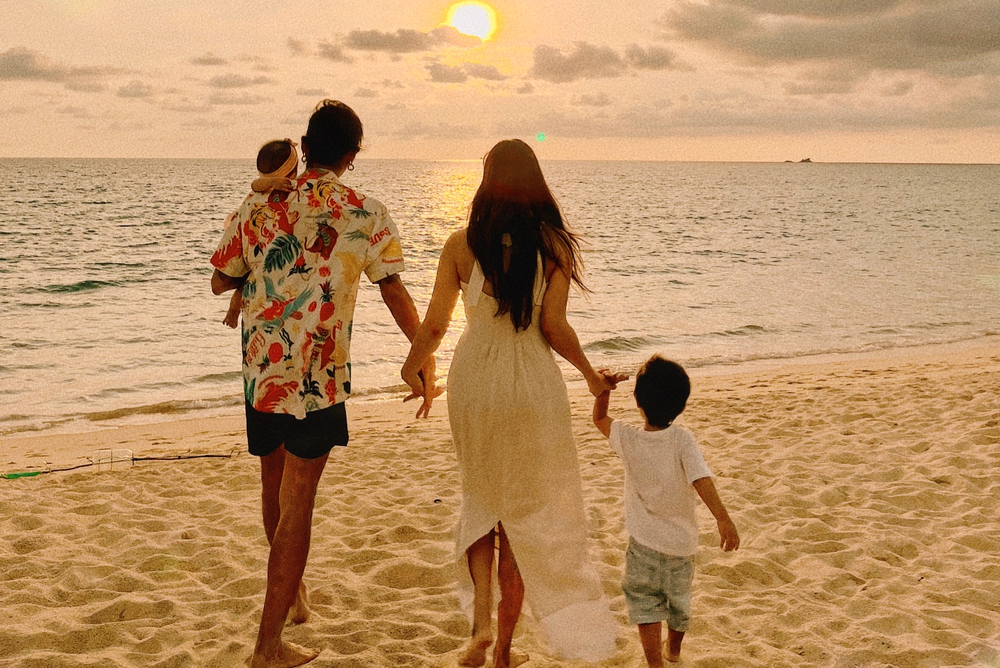 ก้อย - รัชวิน วงศ์วิริยะ