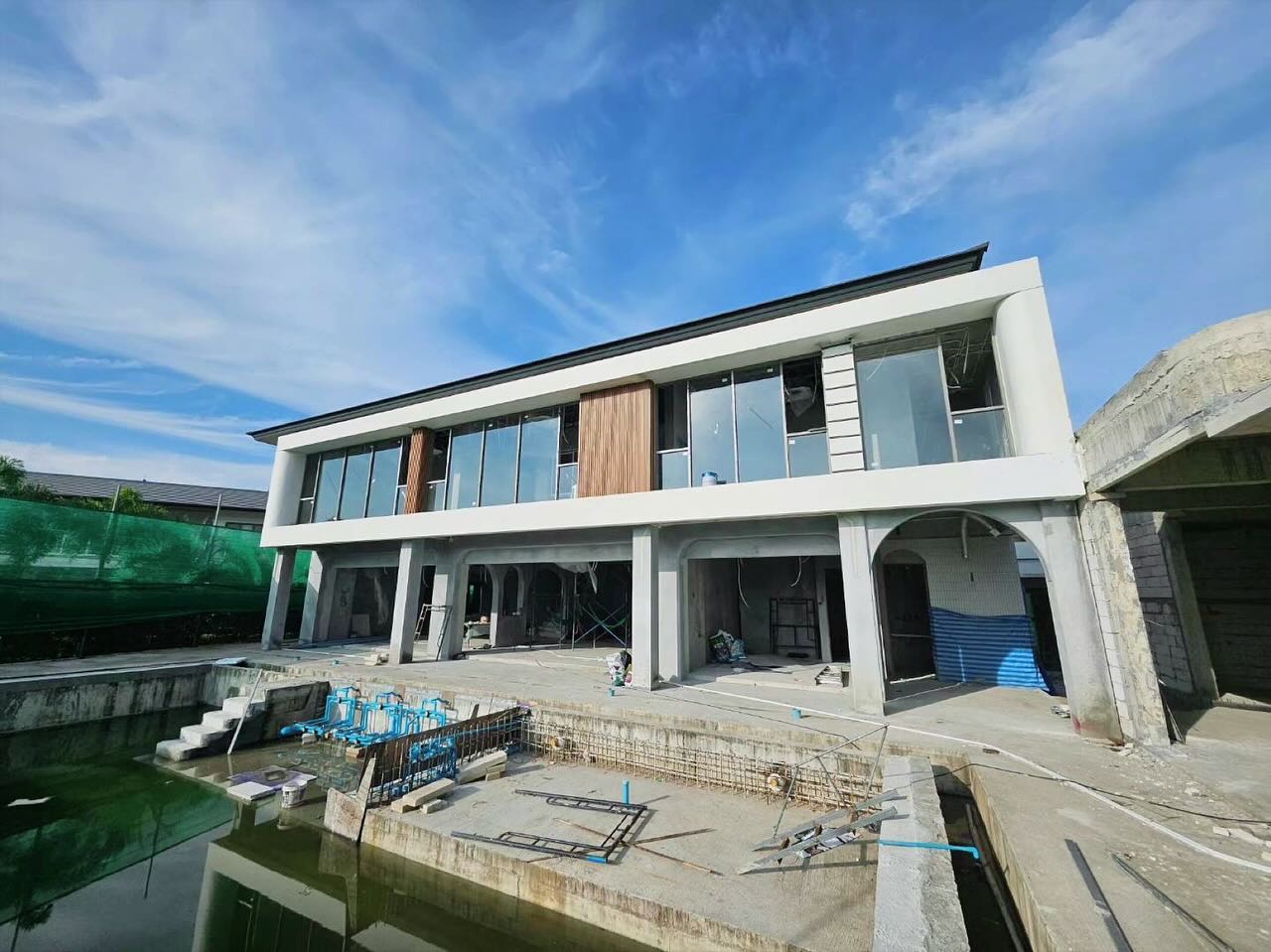 ก้อย - รัชวิน วงศ์วิริยะ