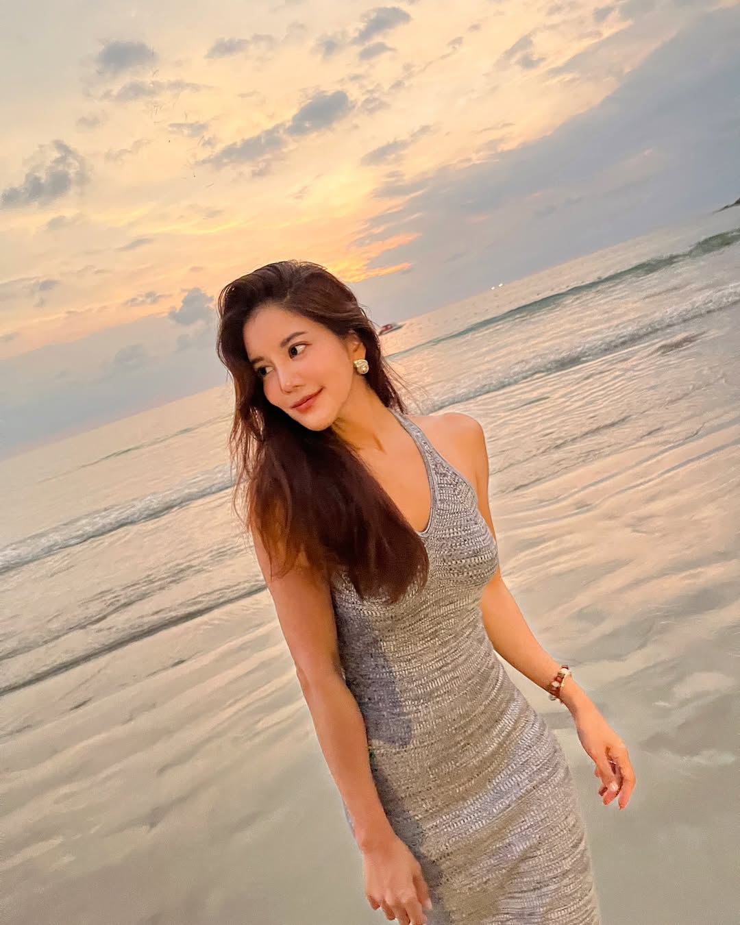 ก้อย - รัชวิน วงศ์วิริยะ
