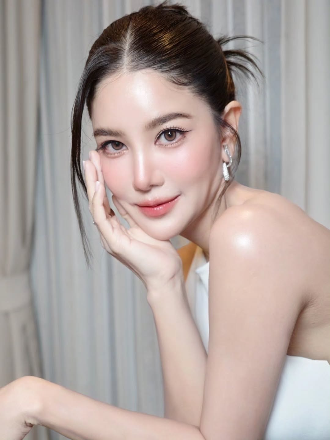 ก้อย - รัชวิน วงศ์วิริยะ
