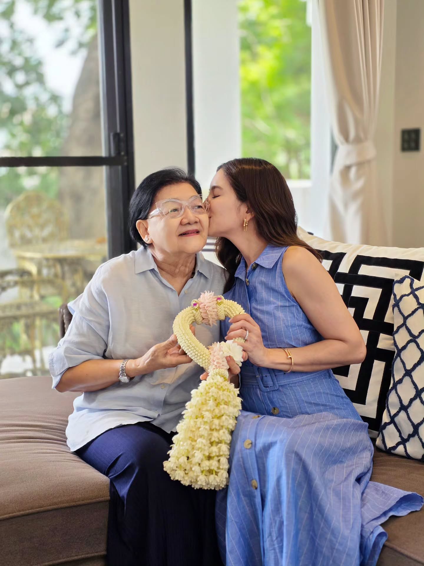 ก้อย - รัชวิน วงศ์วิริยะ