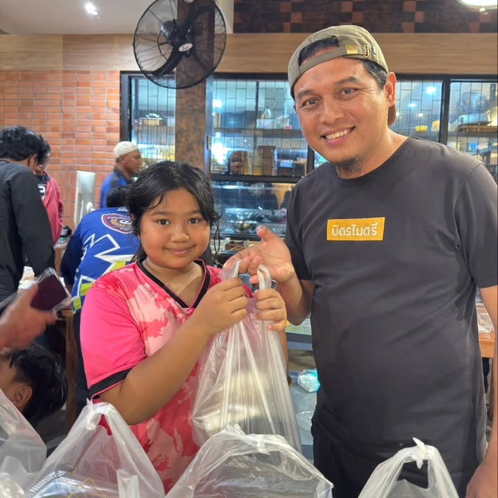 ก้อย - รัชวิน วงศ์วิริยะ