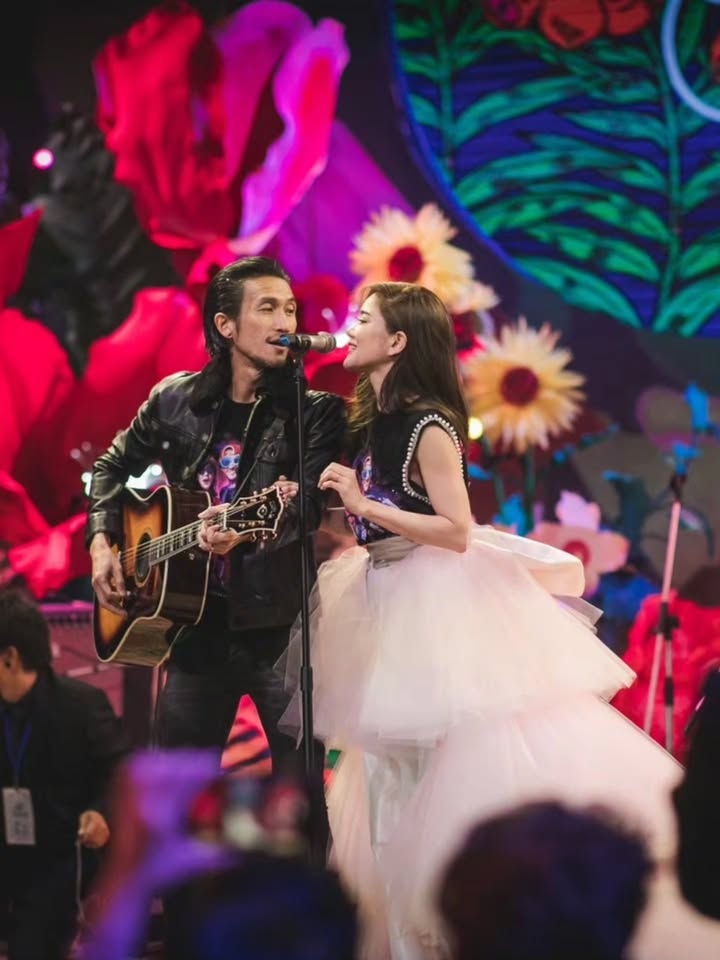 ก้อย - รัชวิน วงศ์วิริยะ