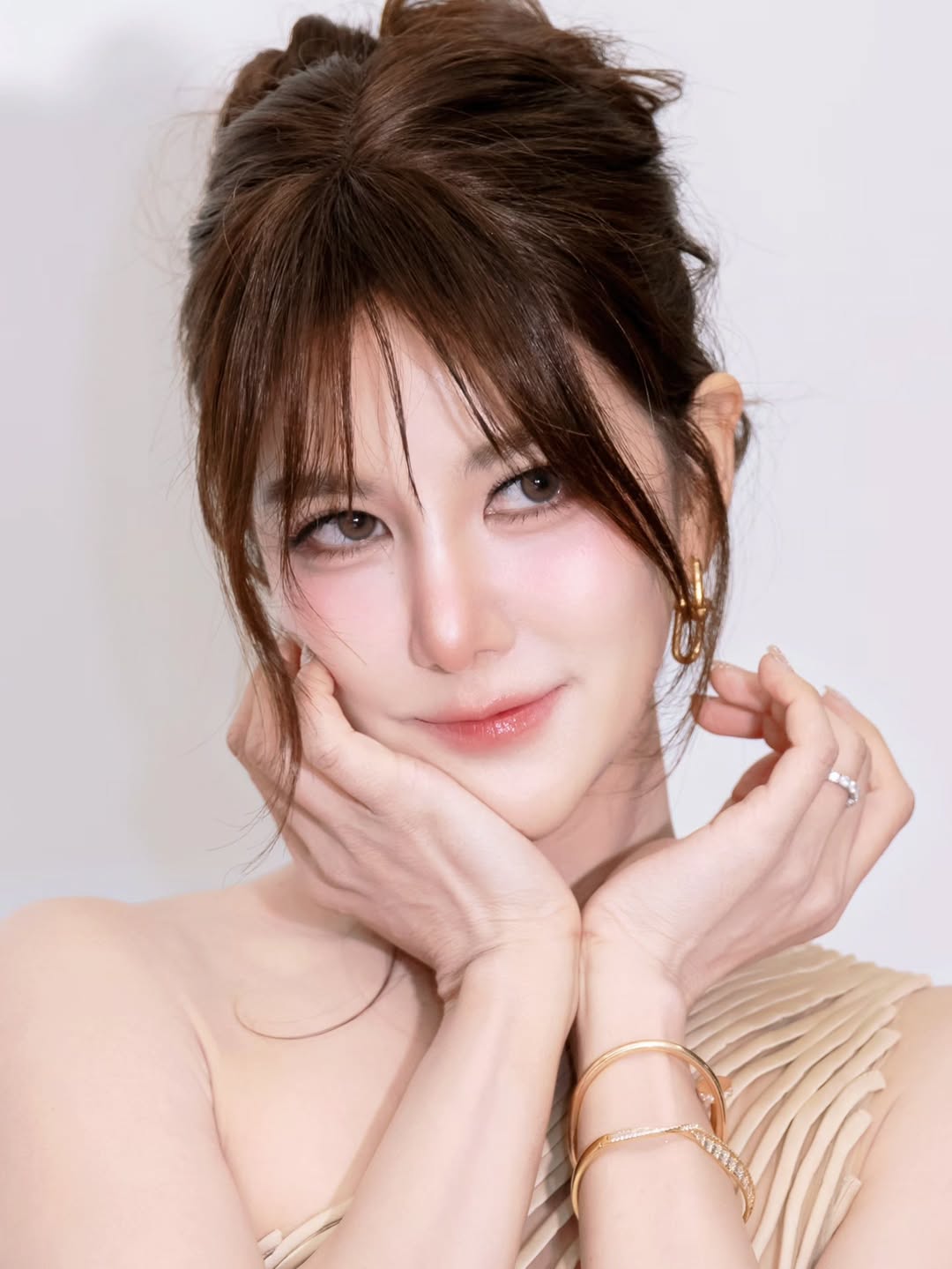 ก้อย - รัชวิน วงศ์วิริยะ