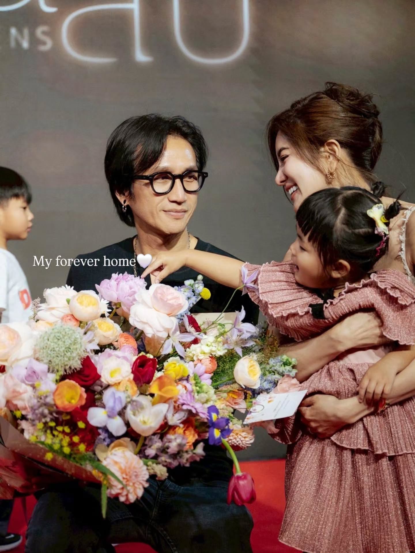 ก้อย - รัชวิน วงศ์วิริยะ