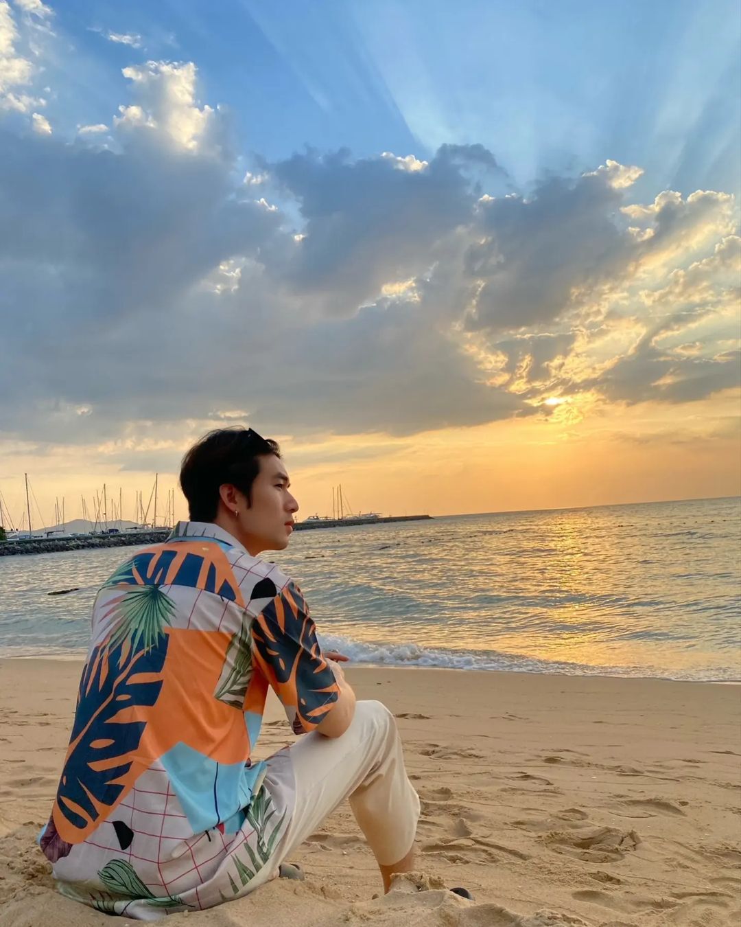 ซัน - ประชากร ปิยะสกุลแก้ว