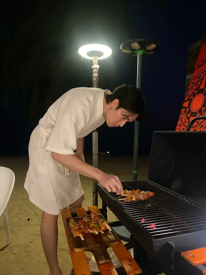 ซัน - ประชากร ปิยะสกุลแก้ว