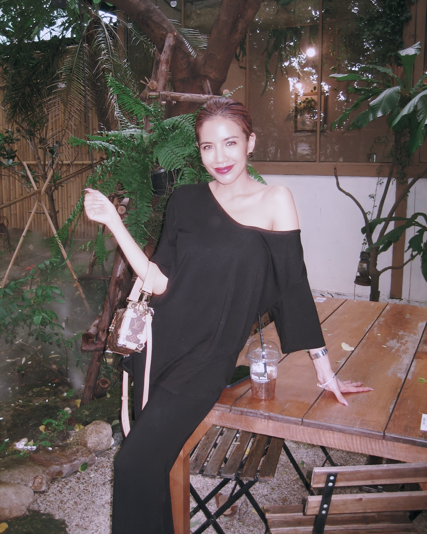 ใบเตย - สุธีวัน ทวีสิน