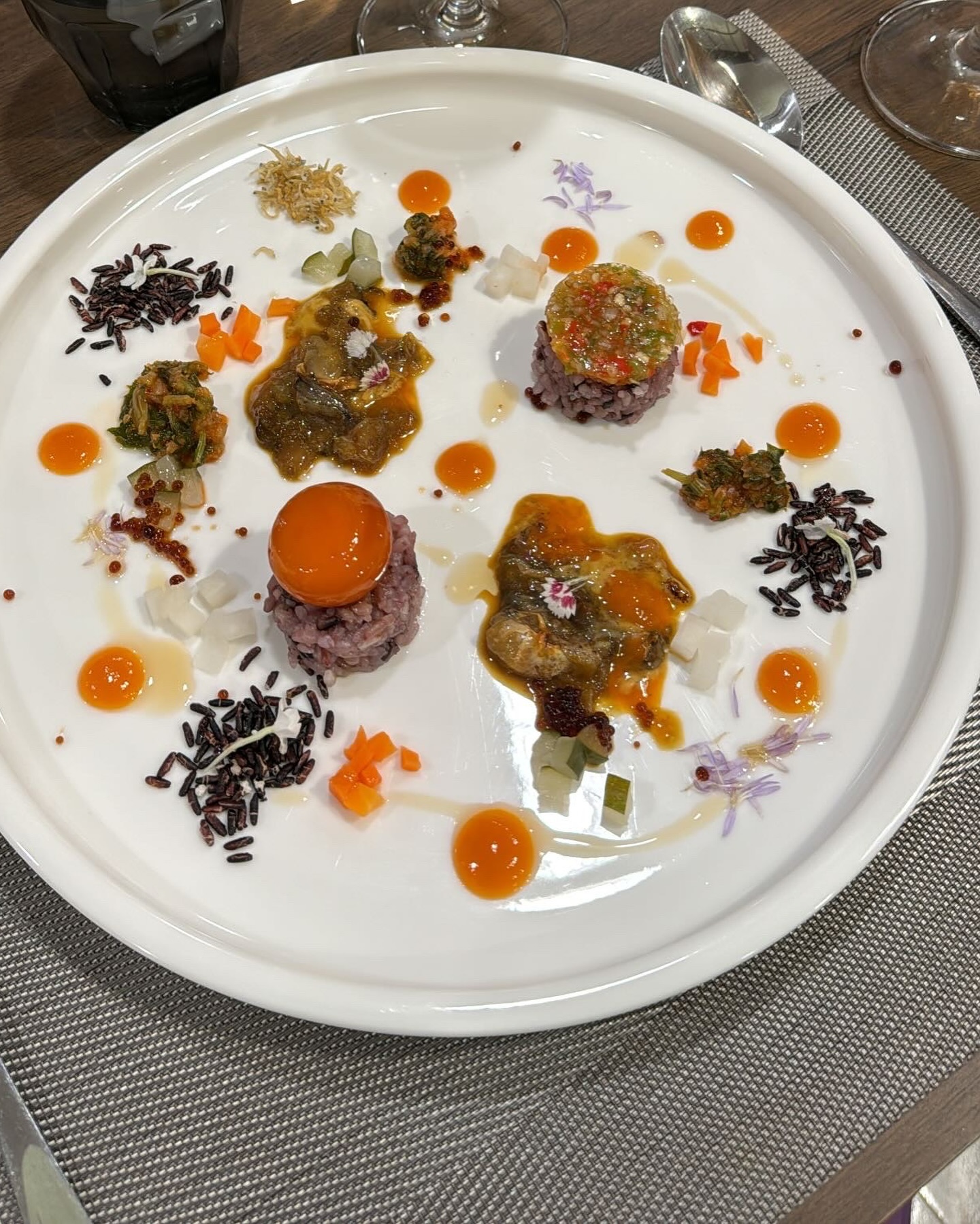 ใบเตย - สุธีวัน ทวีสิน