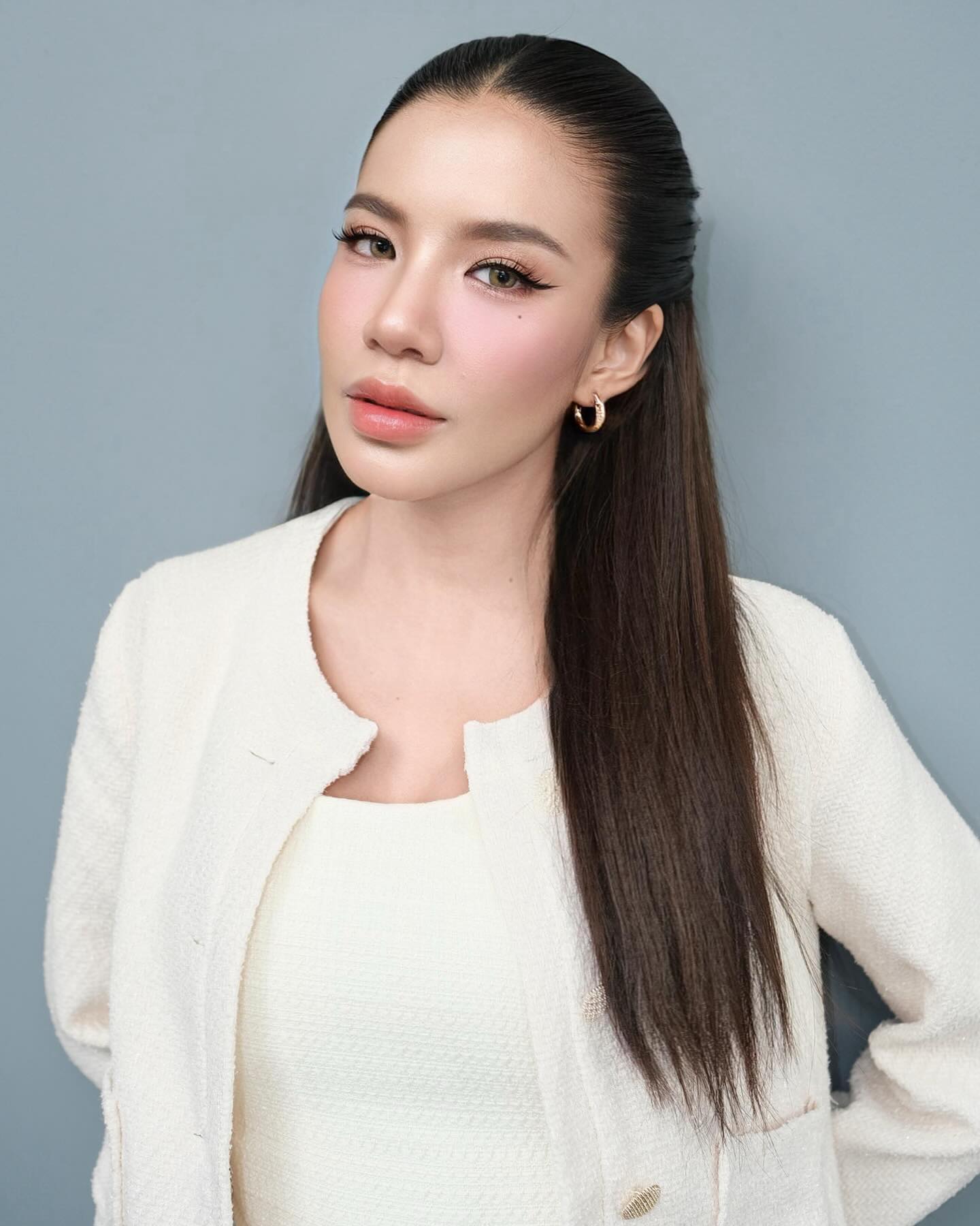 ใบเตย - สุธีวัน ทวีสิน