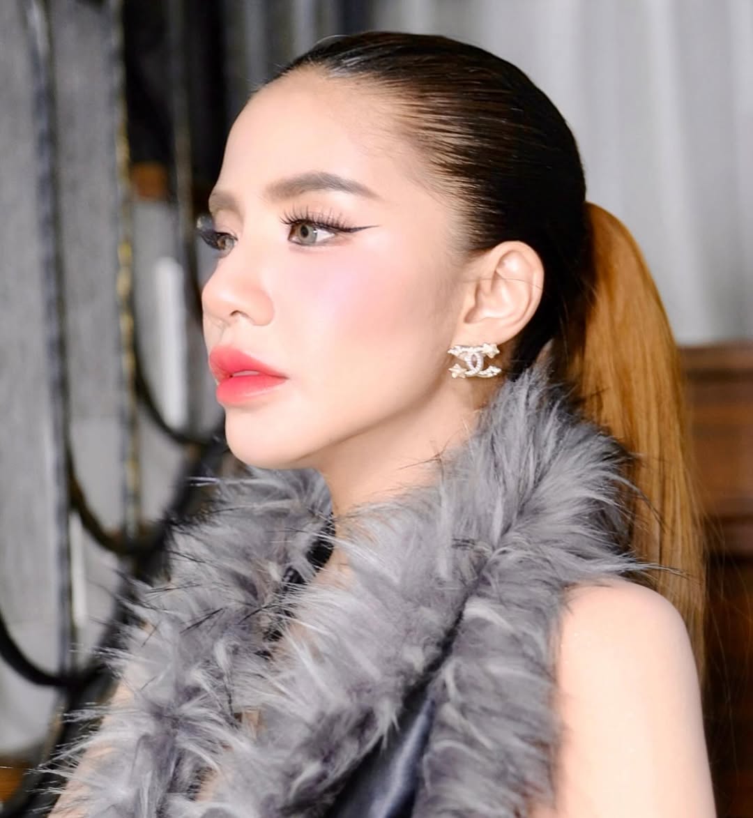 ใบเตย - สุธีวัน ทวีสิน