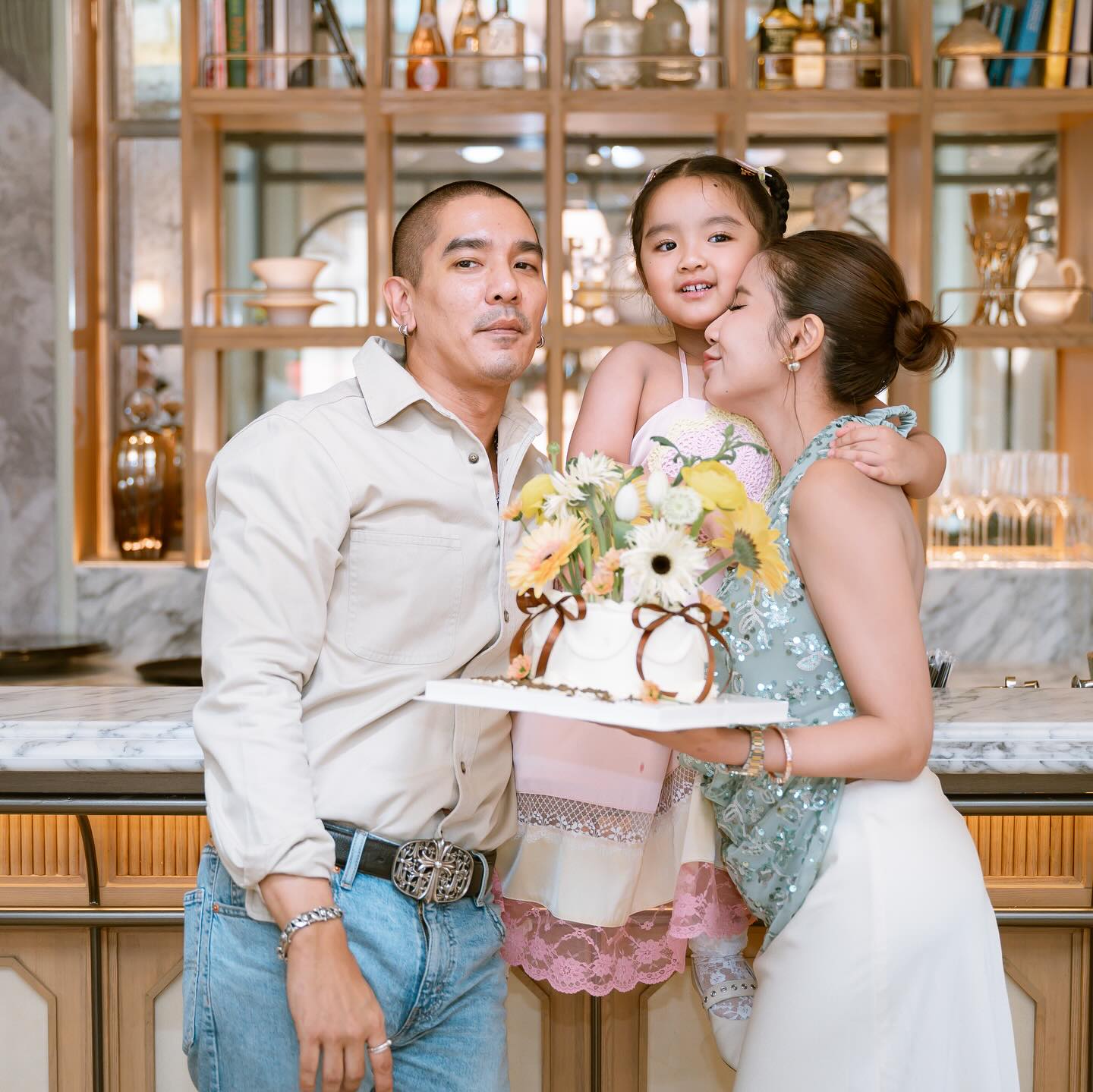 ใบเตย - สุธีวัน ทวีสิน