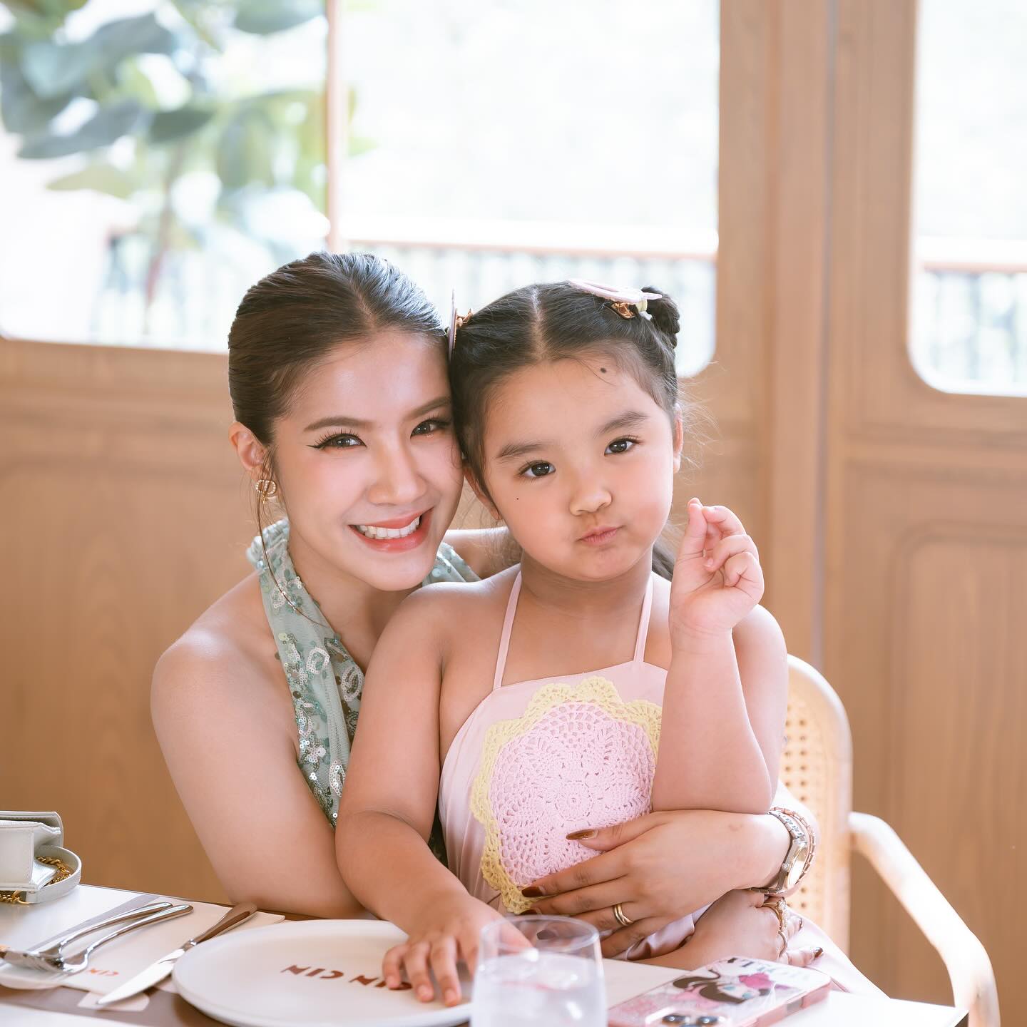 ใบเตย - สุธีวัน ทวีสิน