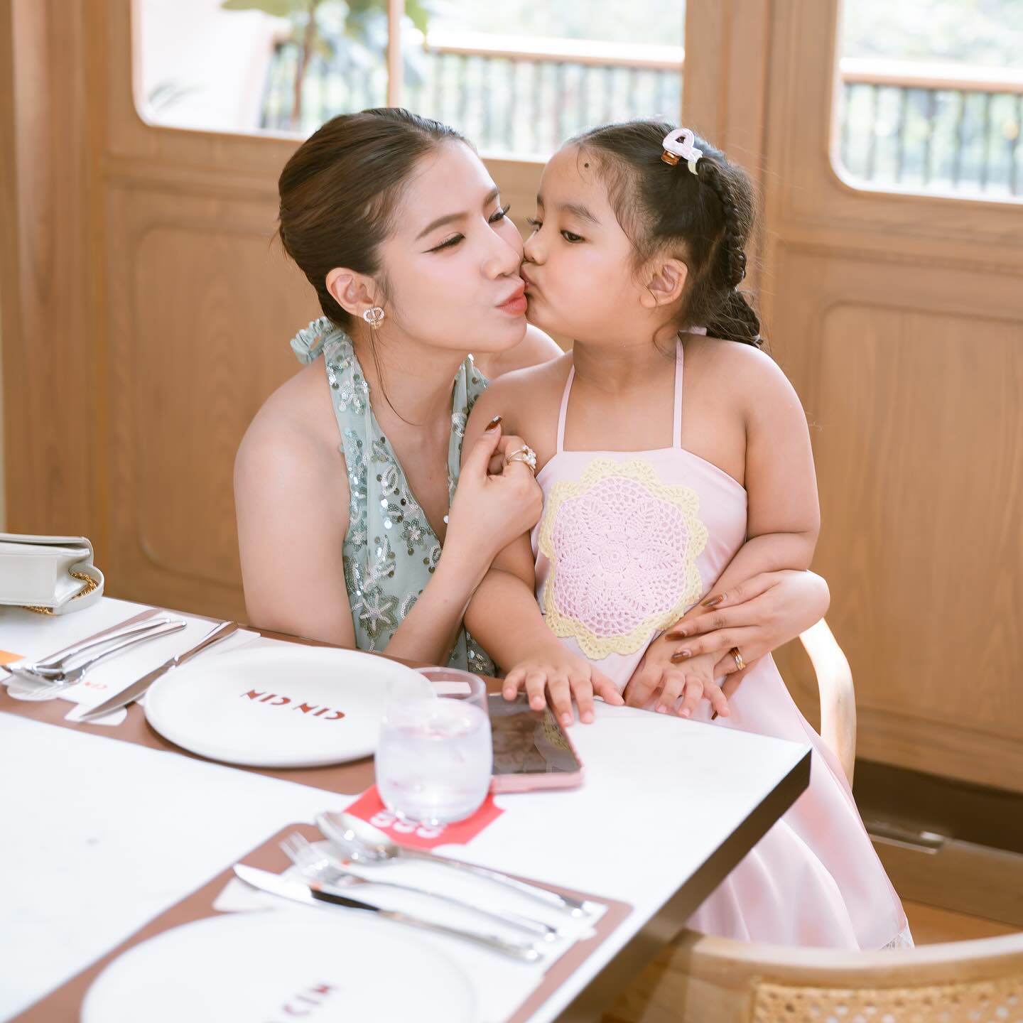ใบเตย - สุธีวัน ทวีสิน