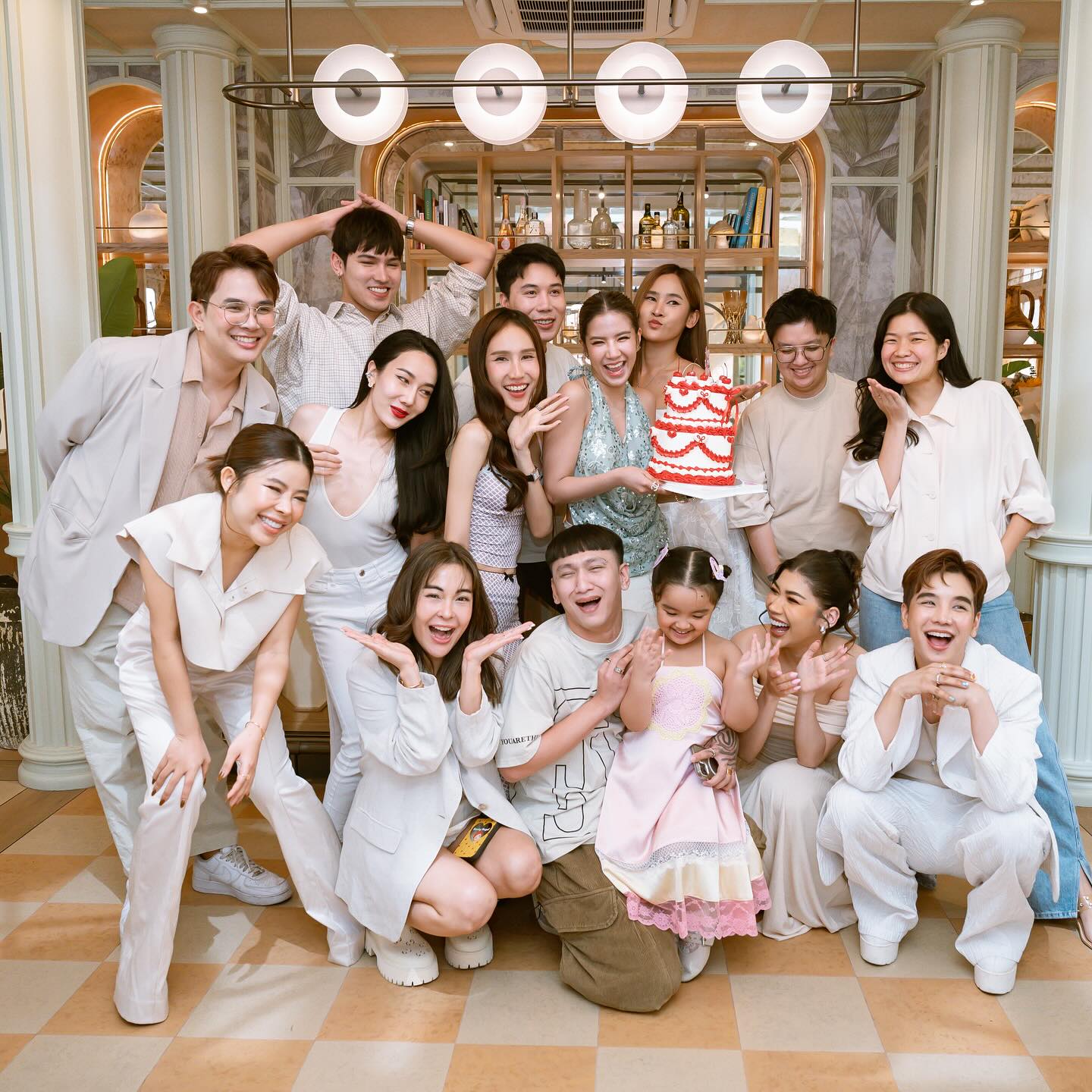 ใบเตย - สุธีวัน ทวีสิน